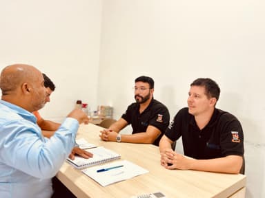 Imagem referente à notícia Reunião na SMT de Alagoinhas define melhorias para a Zona Azul