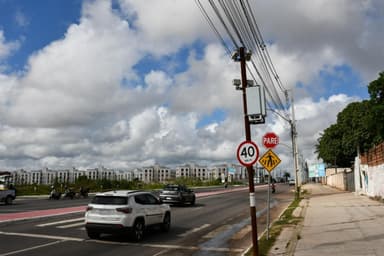 Imagem referente à notícia SMT suspenderá temporariamente funcionamento de radar na Avenida Murilo Cavalcante
