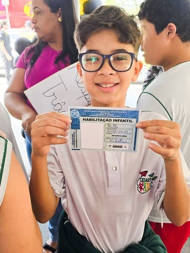 Imagem referente à notícia Conscientização desde cedo: SMT e CETASS KIDS promovem ação especial com alunos