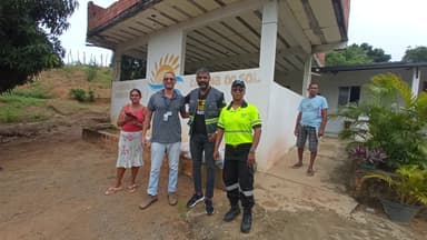 Imagem referente à notícia SMTT entrega alimentos arrecadados na Corrida Guepardo 2024